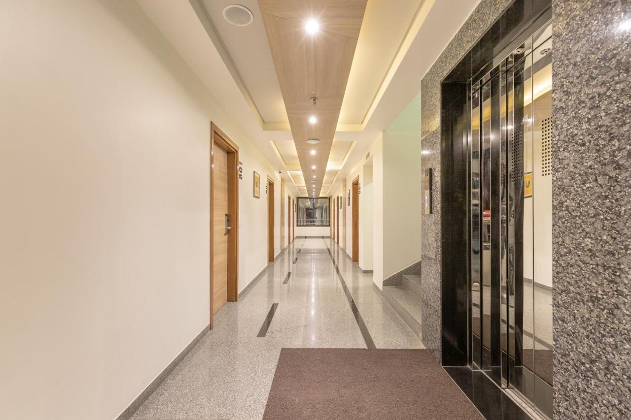 Hotel Silvera Grand Ahmadabad Zewnętrze zdjęcie